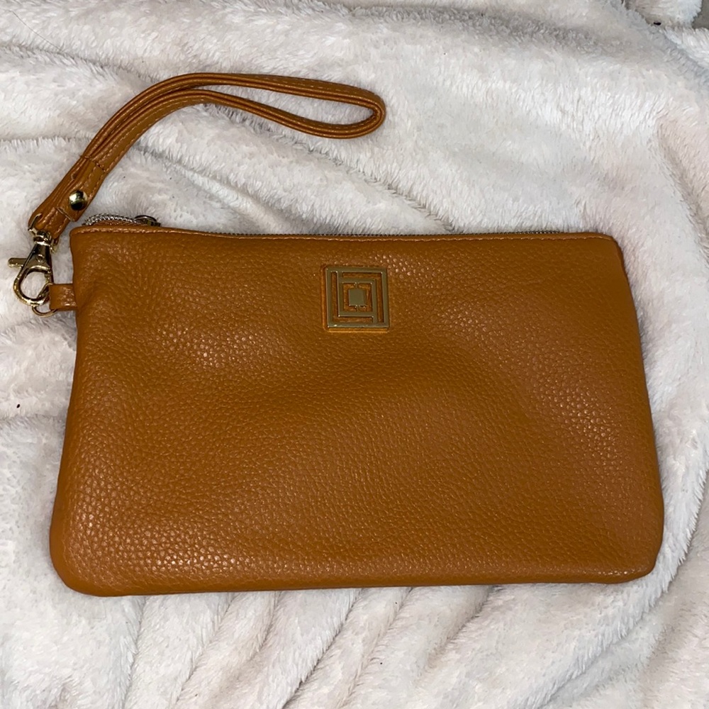 Liz Claiborne Charging Wristlet
